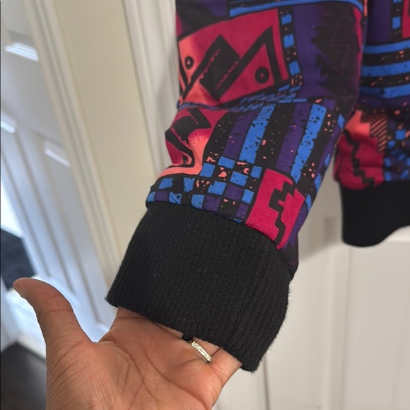 Colorful Geometric Bomber Jacket - Picture 4 of 9